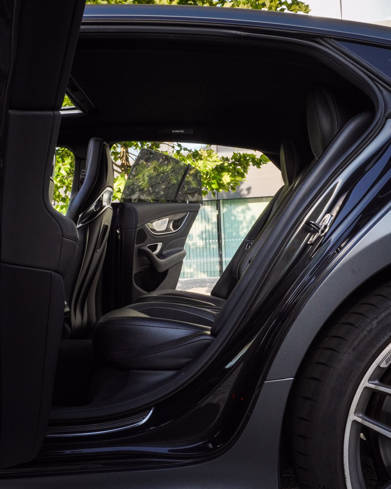 Mercedes-AMG GT 53 — wnętrze, wynajem w Warszawie