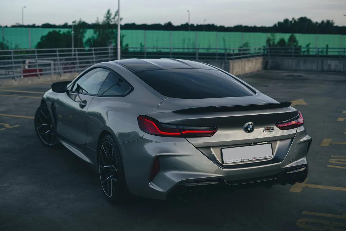 BMW M8 Competition — фото 2