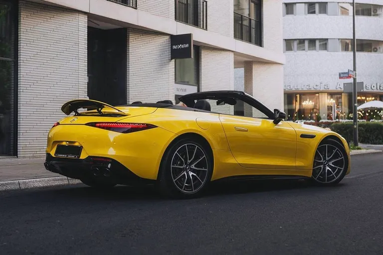 Mercedes-AMG SL 43 — фото 3